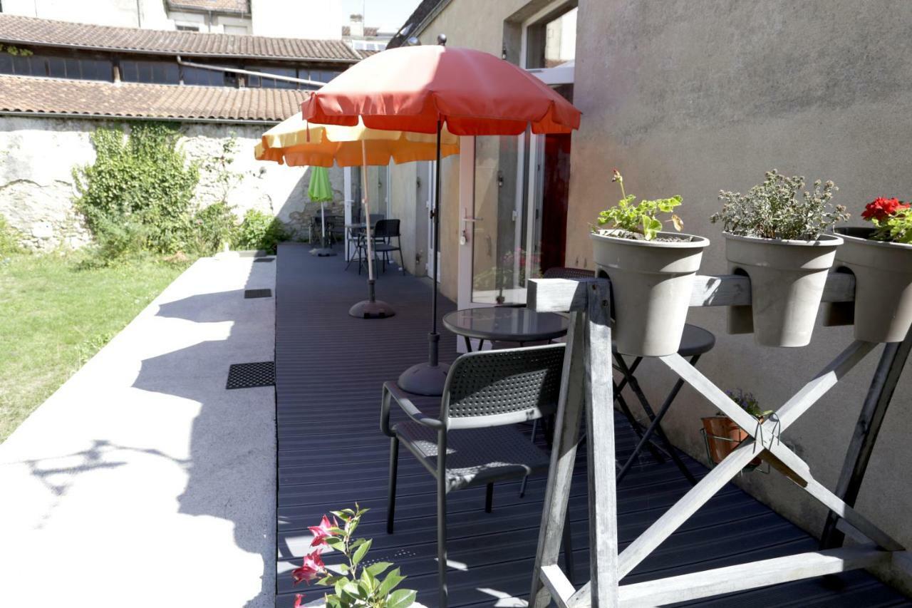 Aparthotel Les Bains Douches Périgueux Exterior foto